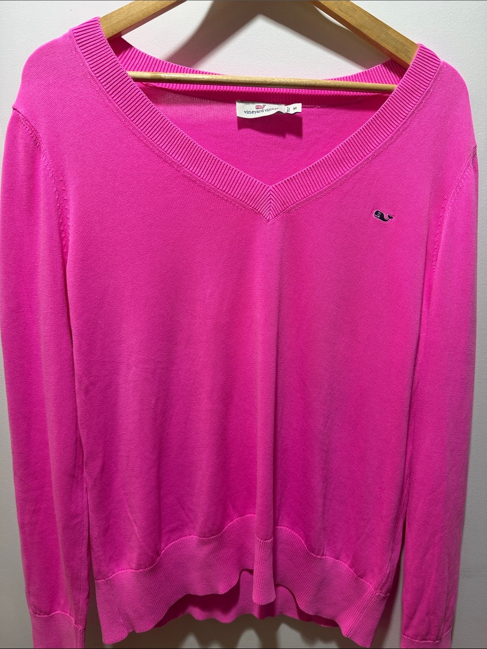 Vineyard Vines Women’s V-Neck Sweater - Hot Pink